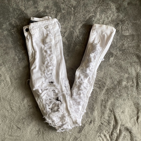 Jeans - Picture 3 of 3